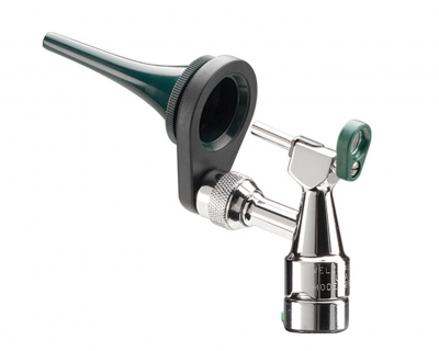 WELCH ALLYN 3.5V OPERATING OTOSCOPE with SPECULAS